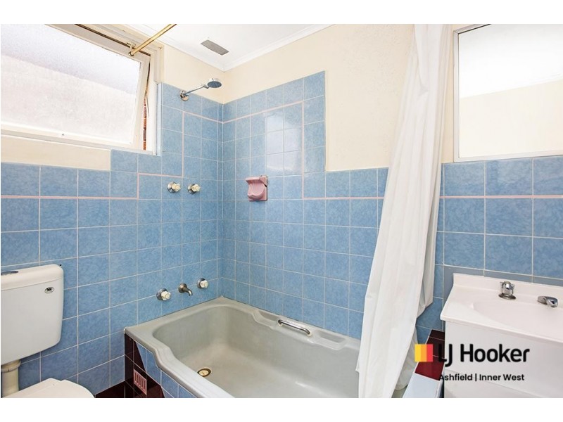 2/14 The Avenue, Ashfield NSW 2131