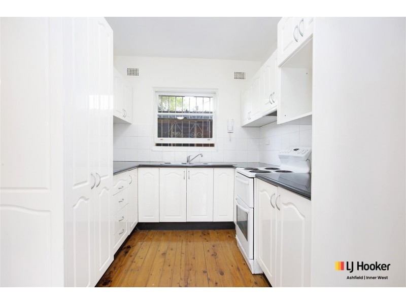 4/28a Henry Street, Ashfield NSW 2131