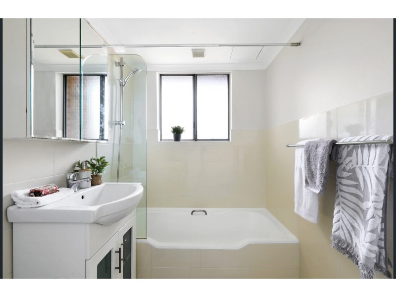 10/22 Bayley Street, Marrickville NSW 2204