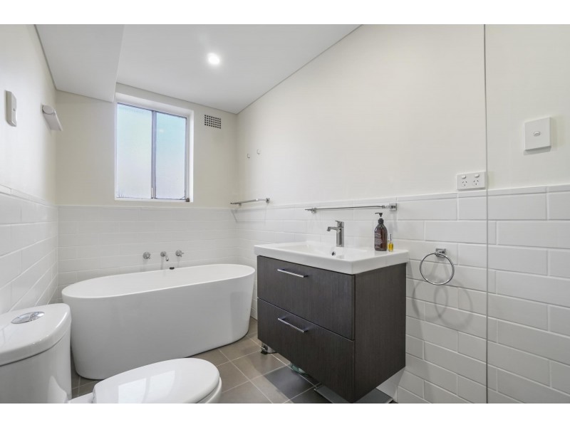 19/44 Ewart Street, Marrickville NSW 2204