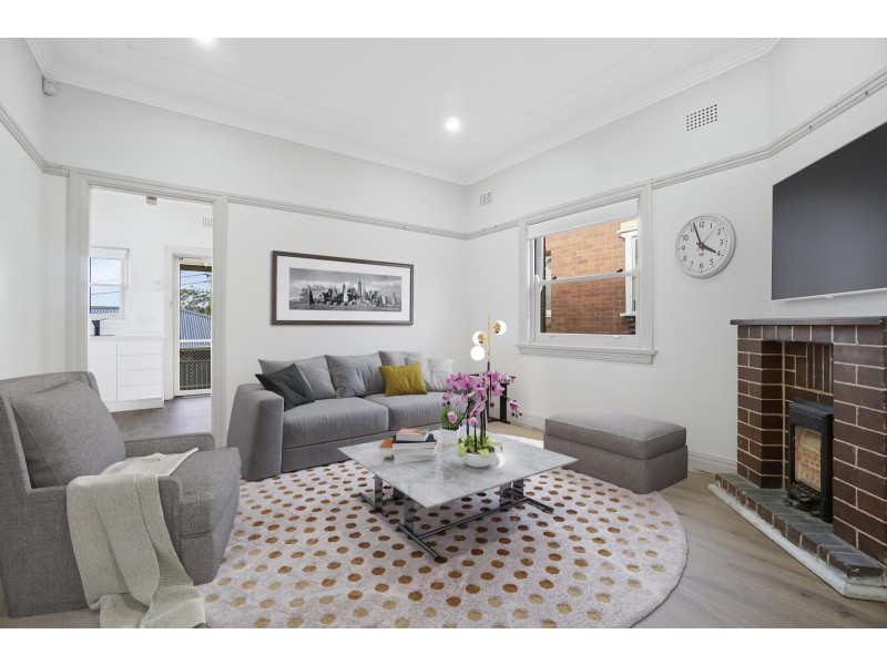 12 Nicholas Avenue, Campsie NSW 2194