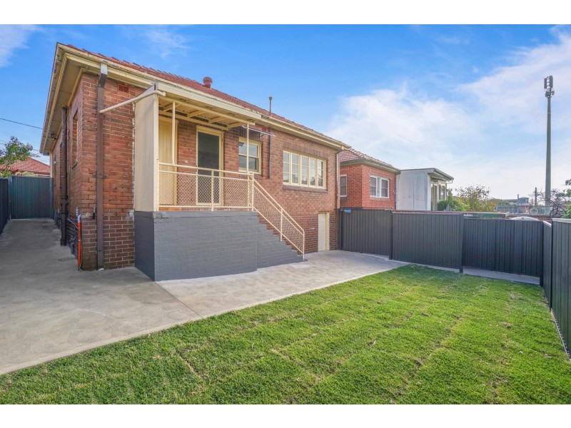 12 Nicholas Avenue, Campsie NSW 2194