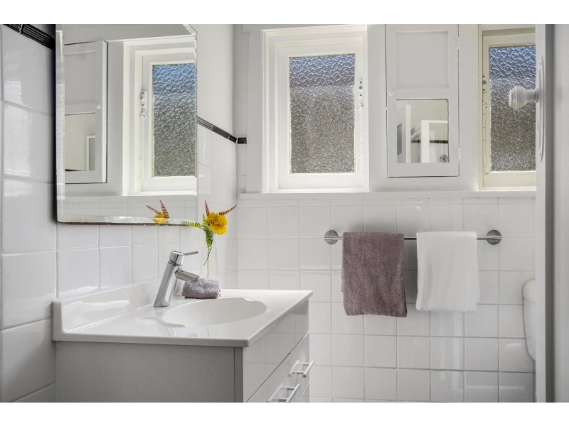 8 Richmond Avenue, Ashfield NSW 2131