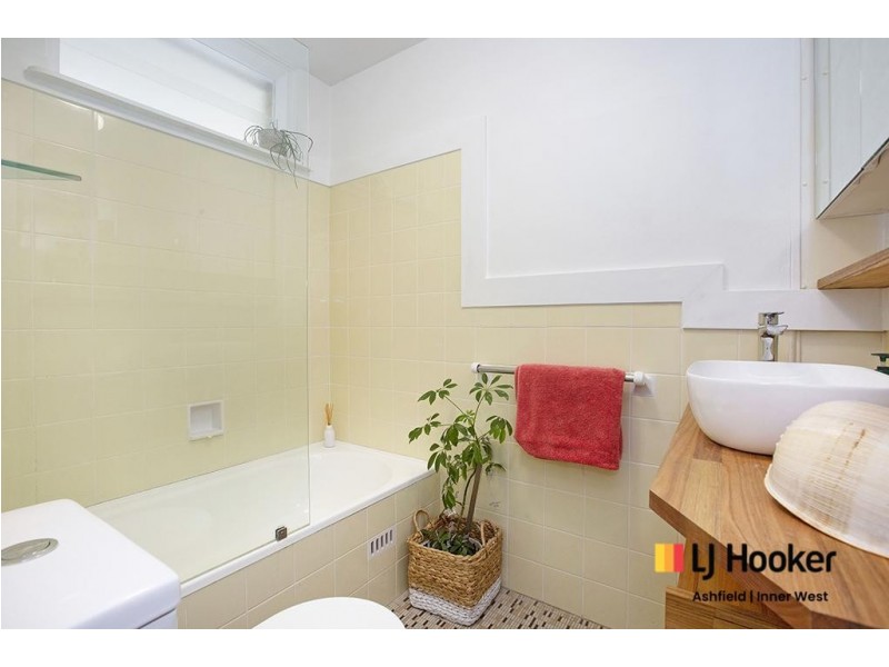 17/8 Brunswick Parade, Ashfield NSW 2131