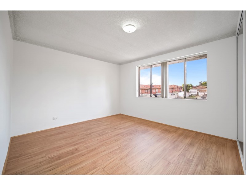 8/81 Hampden Road, Lakemba NSW 2195
