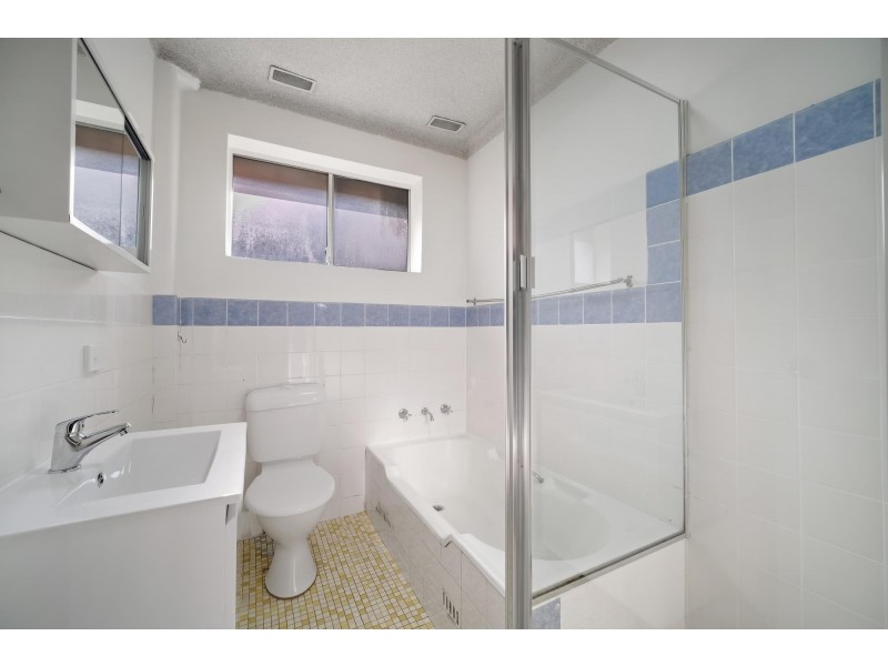 8/81 Hampden Road, Lakemba NSW 2195