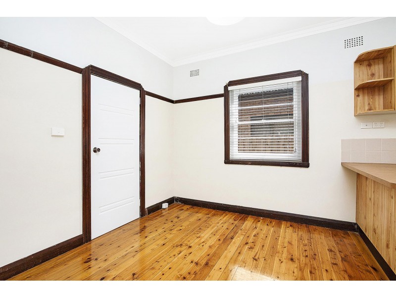 2/16 Albert Parade, Ashfield NSW 2131