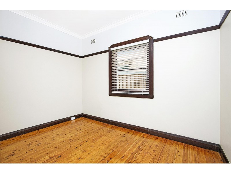 2/16 Albert Parade, Ashfield NSW 2131