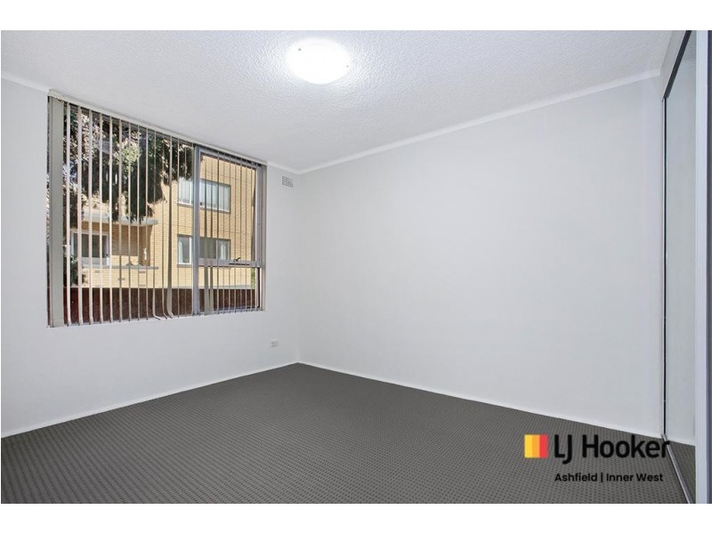 2/64 Alt Street, Ashfield NSW 2131