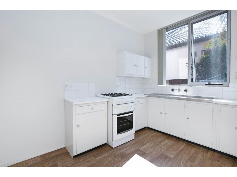 2/64 Alt Street, Ashfield NSW 2131