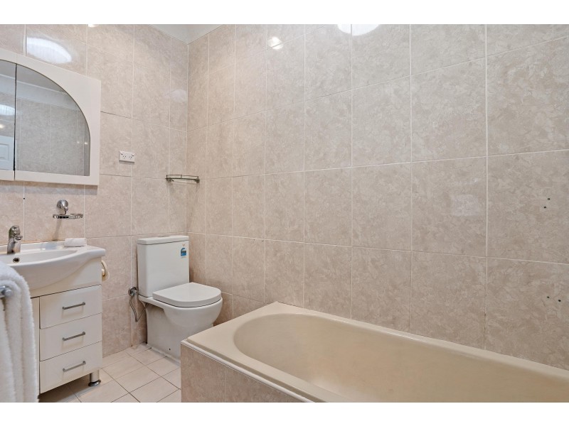 38 Paxton Avenue, Belmore NSW 2192