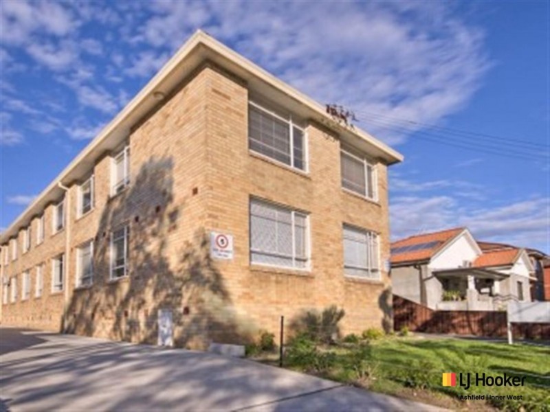 2/9 McCourt Street, Wiley Park NSW 2195