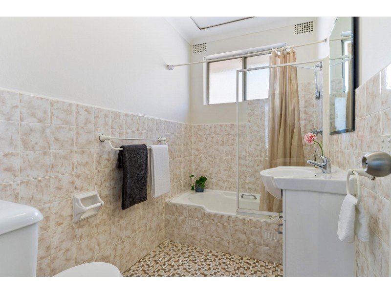 4/6 Julia Street, Ashfield NSW 2131