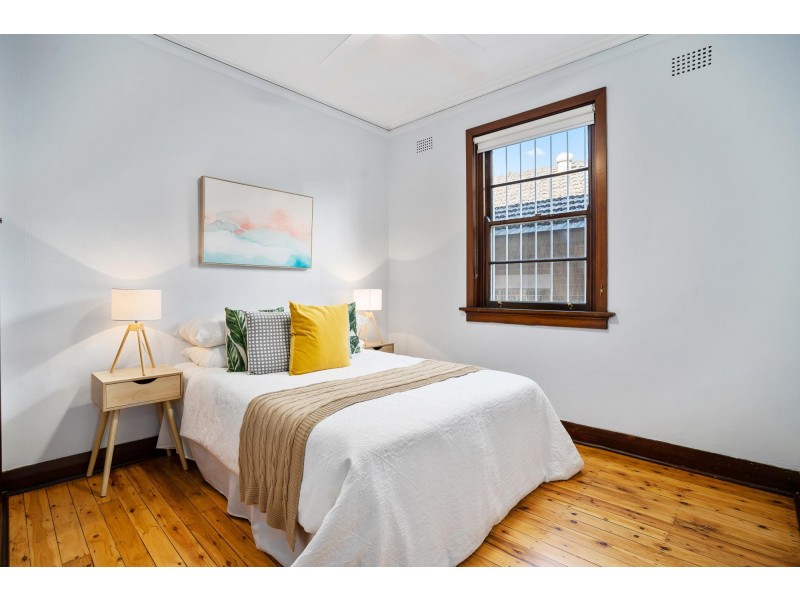 2/16 Dalmar Street, Croydon NSW 2132