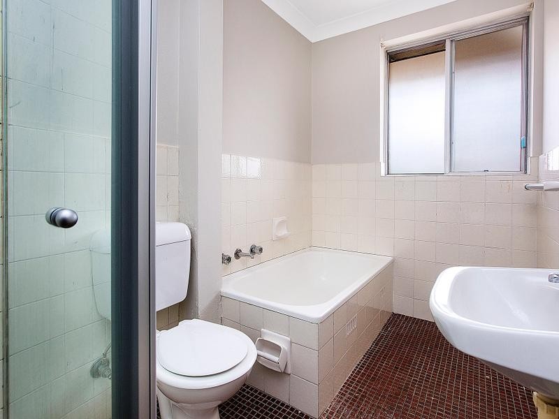 2/30 Palace Street, Ashfield NSW 2131