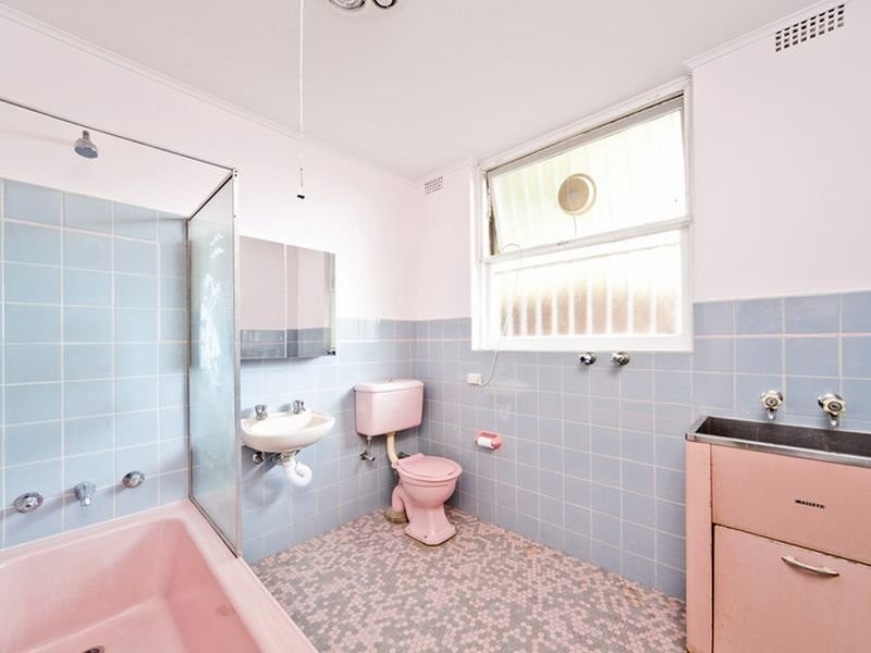 2/3 Blackwood Avenue, Ashfield NSW 2131