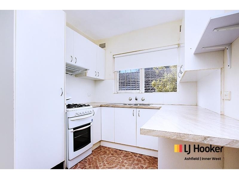 2/165 Edwin Street, Croydon NSW 2132