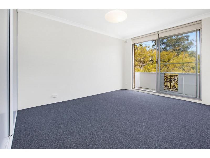 18/11-13 Jeffrey Street, Canterbury NSW 2193