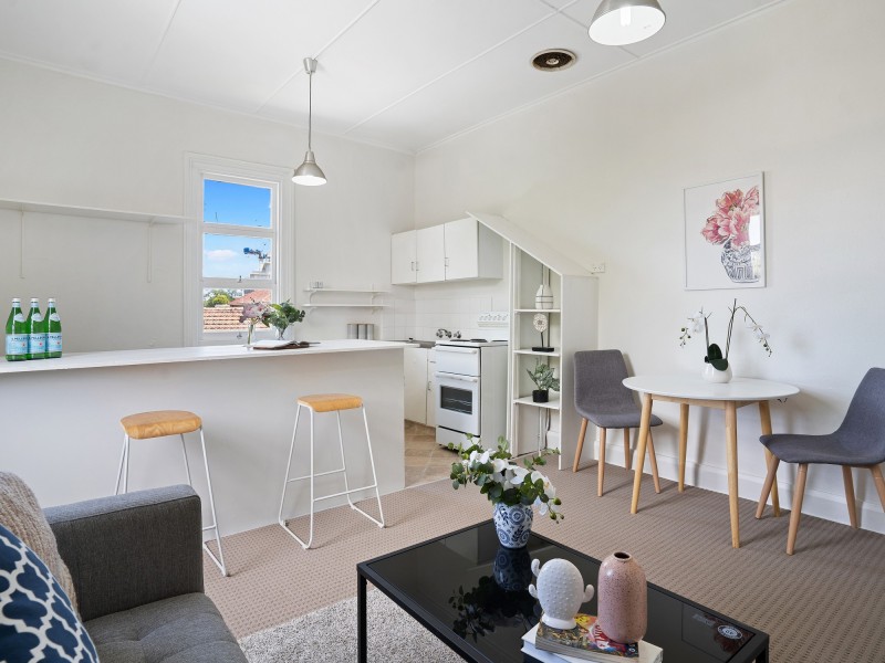 2/24 Norton Street, Ashfield NSW 2131