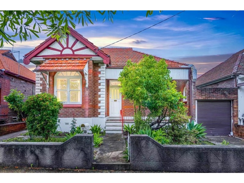 18 Miller Avenue, Ashfield NSW 2131