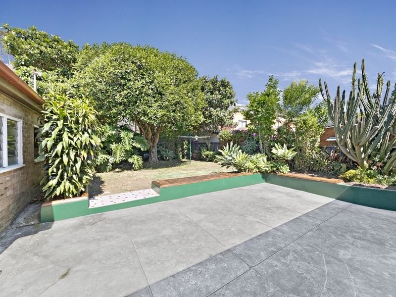 18 Miller Avenue, Ashfield NSW 2131