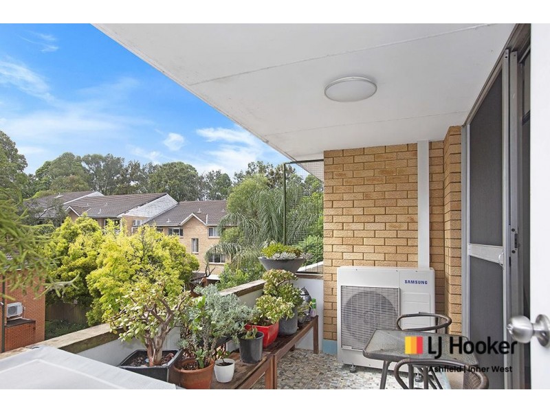 17/11-13 Jeffrey Street, Canterbury NSW 2193