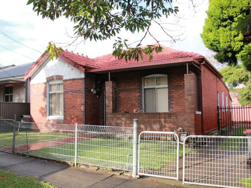 1/6 Heighway Avenue, Ashfield NSW 2131