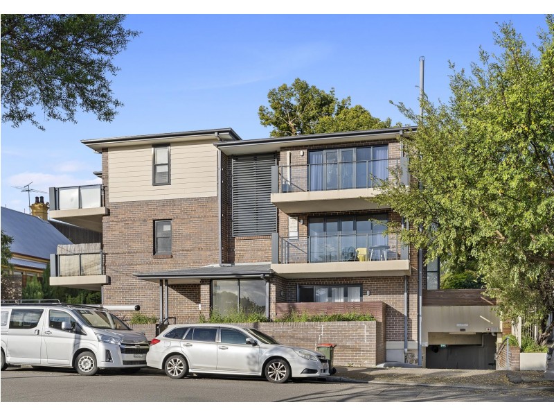 3/70 Norton Street (Entrance from A’Beckett A, Ashfield NSW 2131