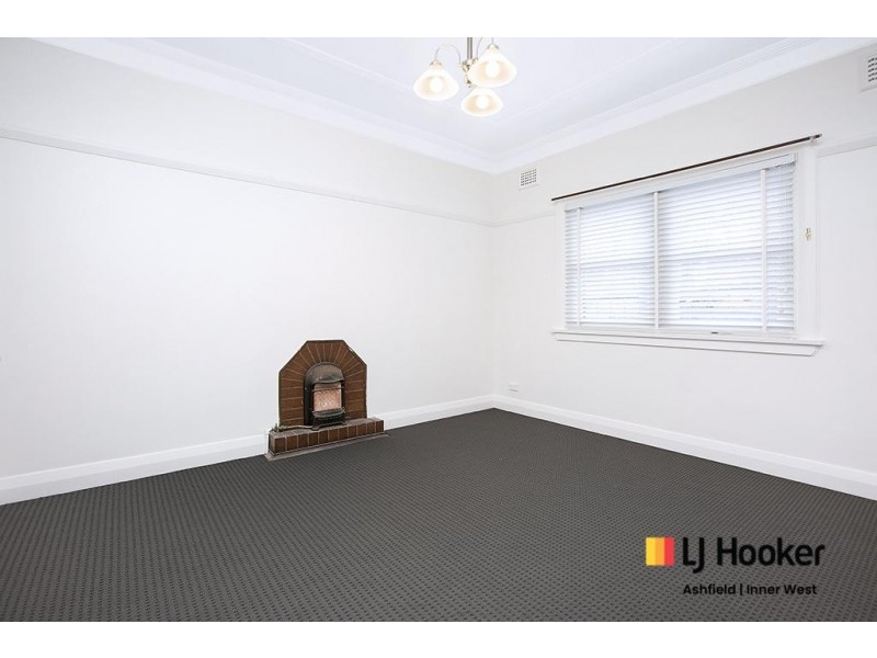 2/6 Murrell Street, Ashfield NSW 2131