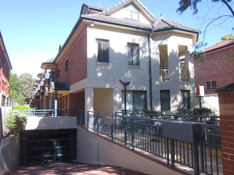 4/55 Chandos Street, Ashfield NSW 2131