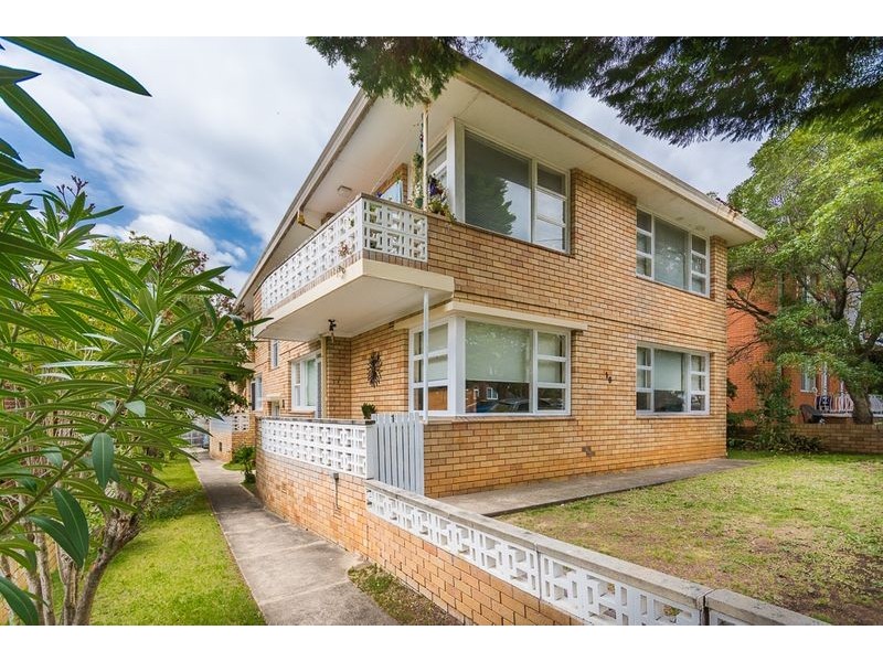 2/16 King Street, Ashfield NSW 2131