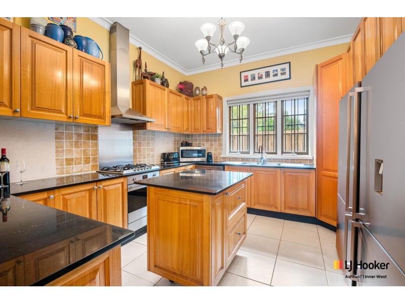 12 Page Avenue, Ashfield NSW 2131