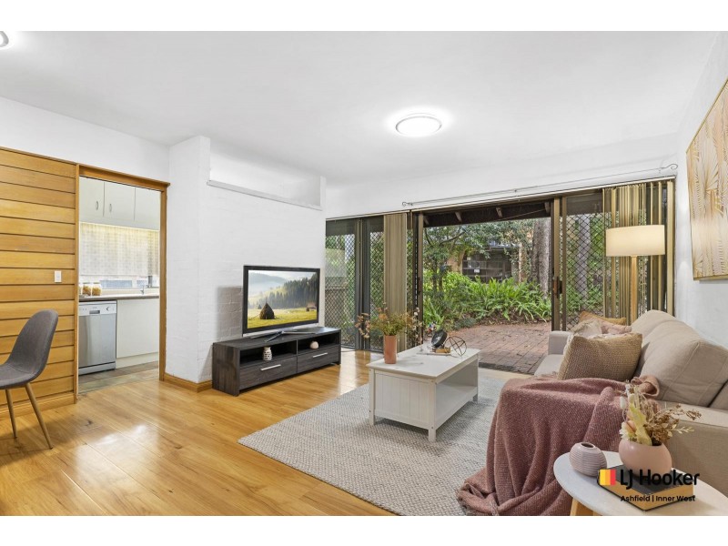 8/30 Busaco Road, Marsfield NSW 2122