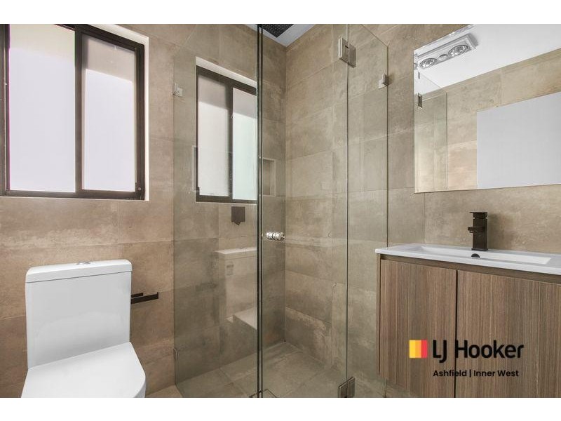 2/20-22 Balanada Avenue, Chipping Norton NSW 2170