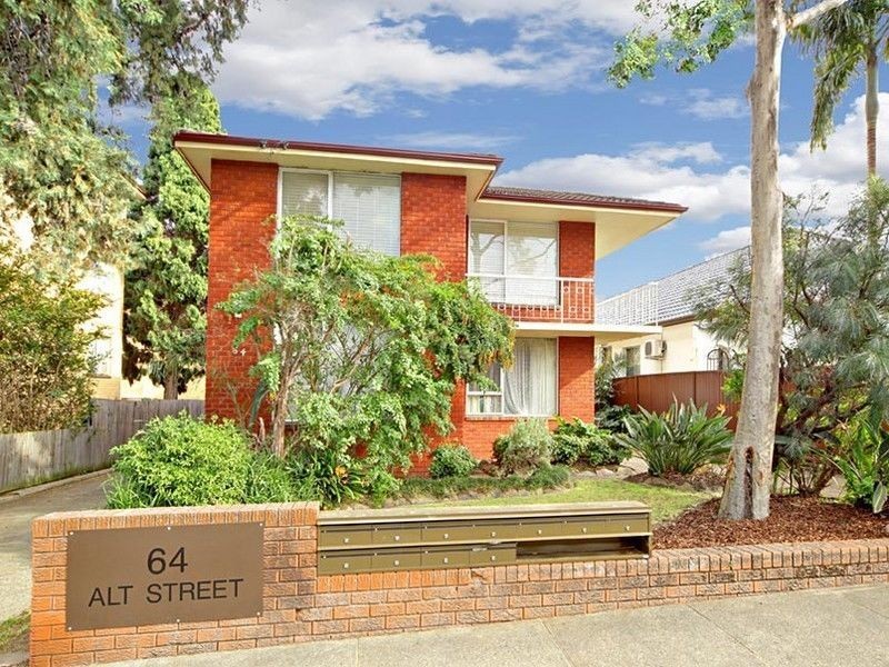 2/64 Alt Street, Ashfield NSW 2131
