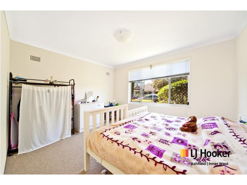 1/8 Orpington Street, Ashfield NSW 2131