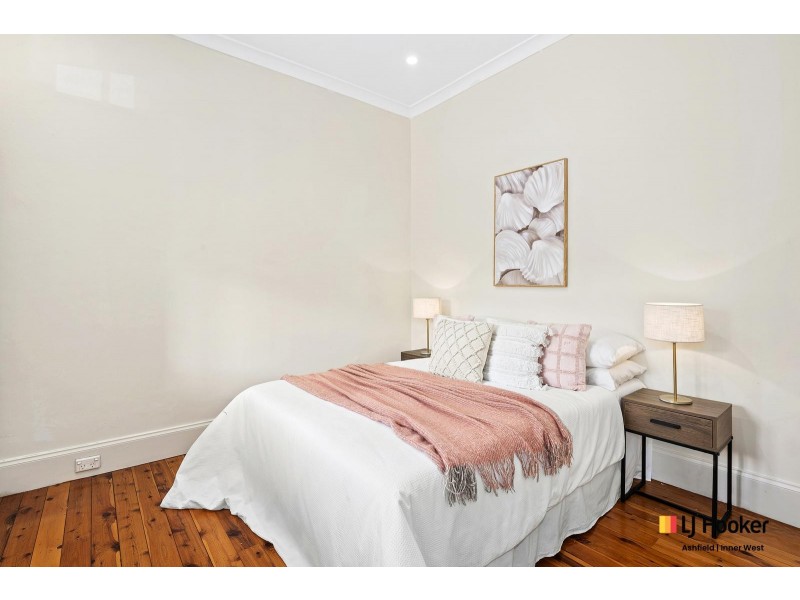 27 Lion Street, Croydon NSW 2132