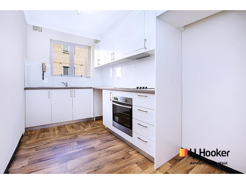 2/9 Church Street, Ashfield NSW 2131