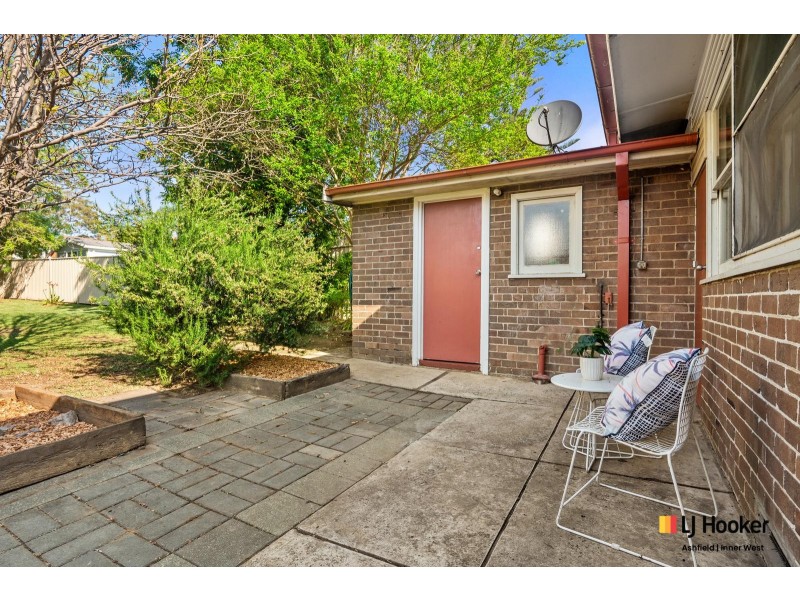 18 Shaftesbury Road, Burwood NSW 2134