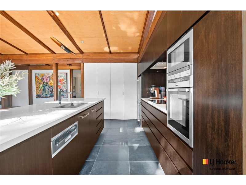 18 Tennent Parade, Hurlstone Park NSW 2193