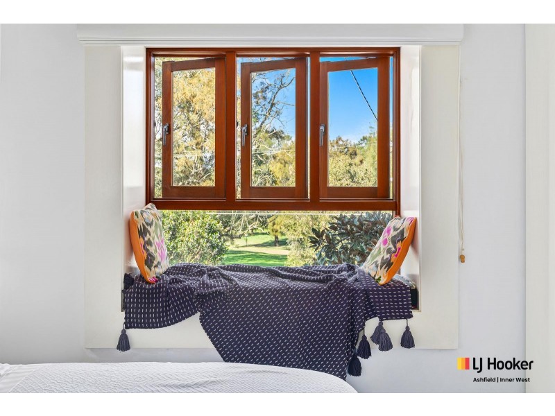 18 Tennent Parade, Hurlstone Park NSW 2193