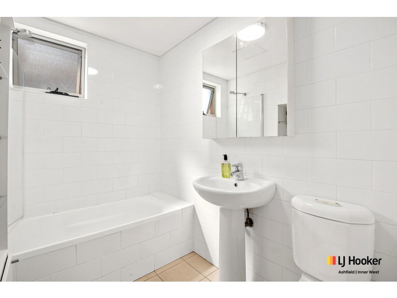 37/20 Close Street, Canterbury NSW 2193