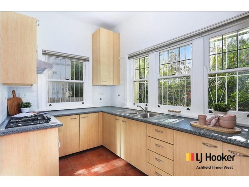 2/21 A’beckett Avenue, Ashfield NSW 2131