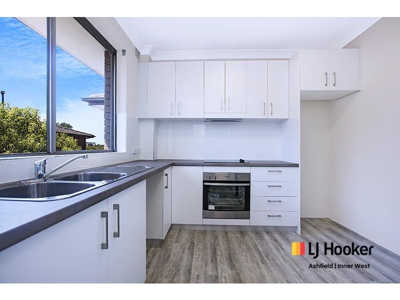 8/56 Grosvenor Crescent, Summer Hill NSW 2130