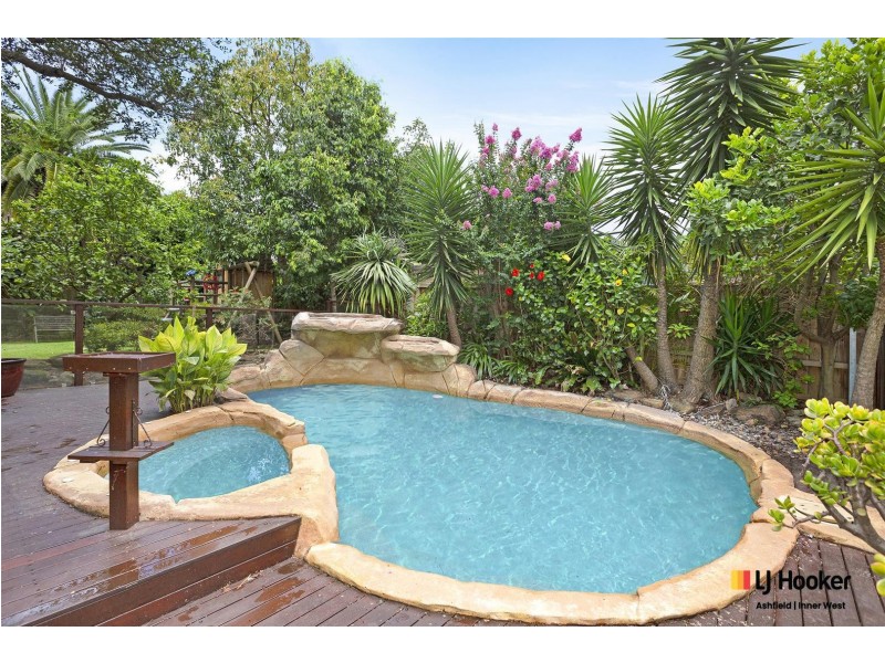 14 Hampden Street, Ashfield NSW 2131