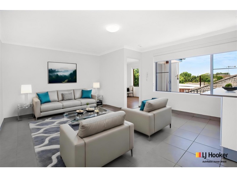 8/13 Mckern Street, Campsie NSW 2194