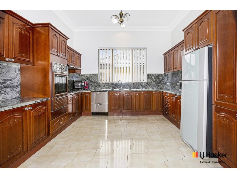 49 Stanton Rd, Haberfield NSW 2045