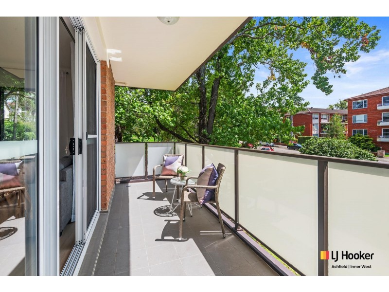 4/15 Albert Parade, Ashfield NSW 2131