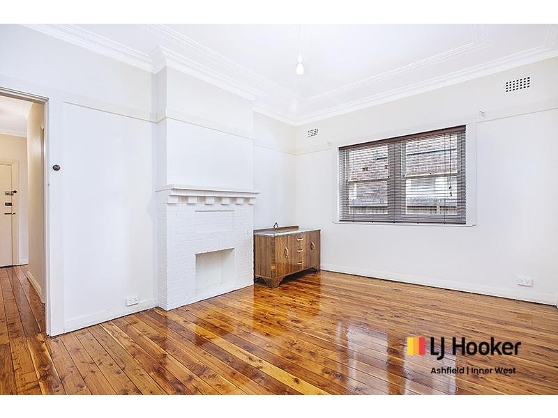 1/10 Grainger Avenue, Ashfield NSW 2131