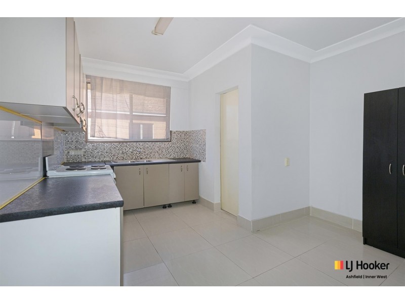 6/50 Fairmount Street, Lakemba NSW 2195